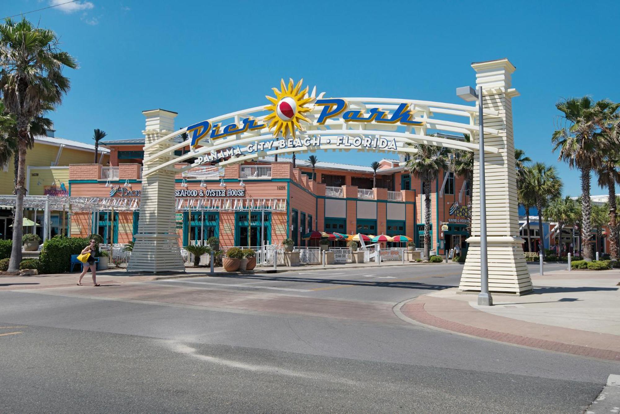 Walk To The Beach! 3 Story Home! 2 Balconies With Gulf Views! Panama City Beach Exterior foto